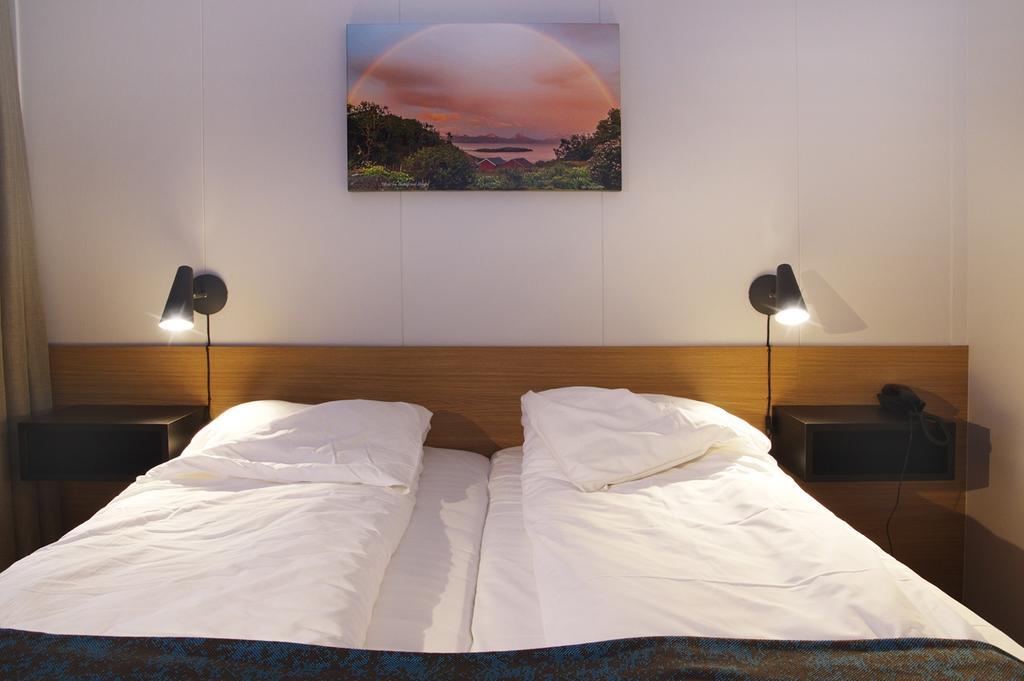 Innhavet Hamaroy Hotel מראה חיצוני תמונה
