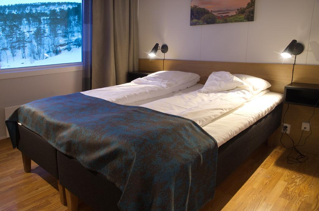 Innhavet Hamaroy Hotel מראה חיצוני תמונה